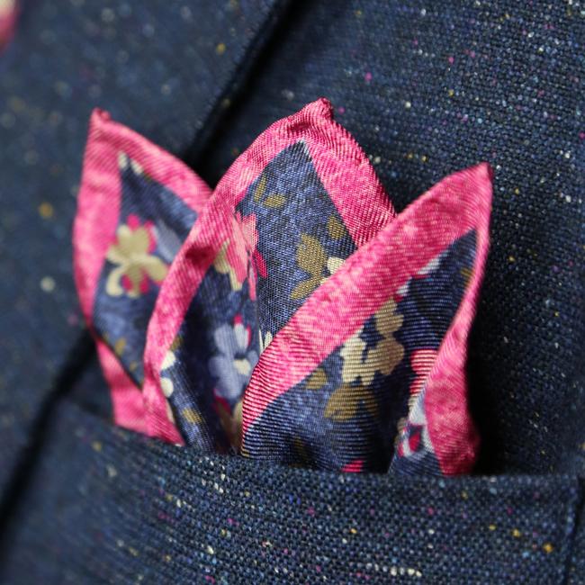 Pocket Squares and Tie Bars – How to Make Them Work Together