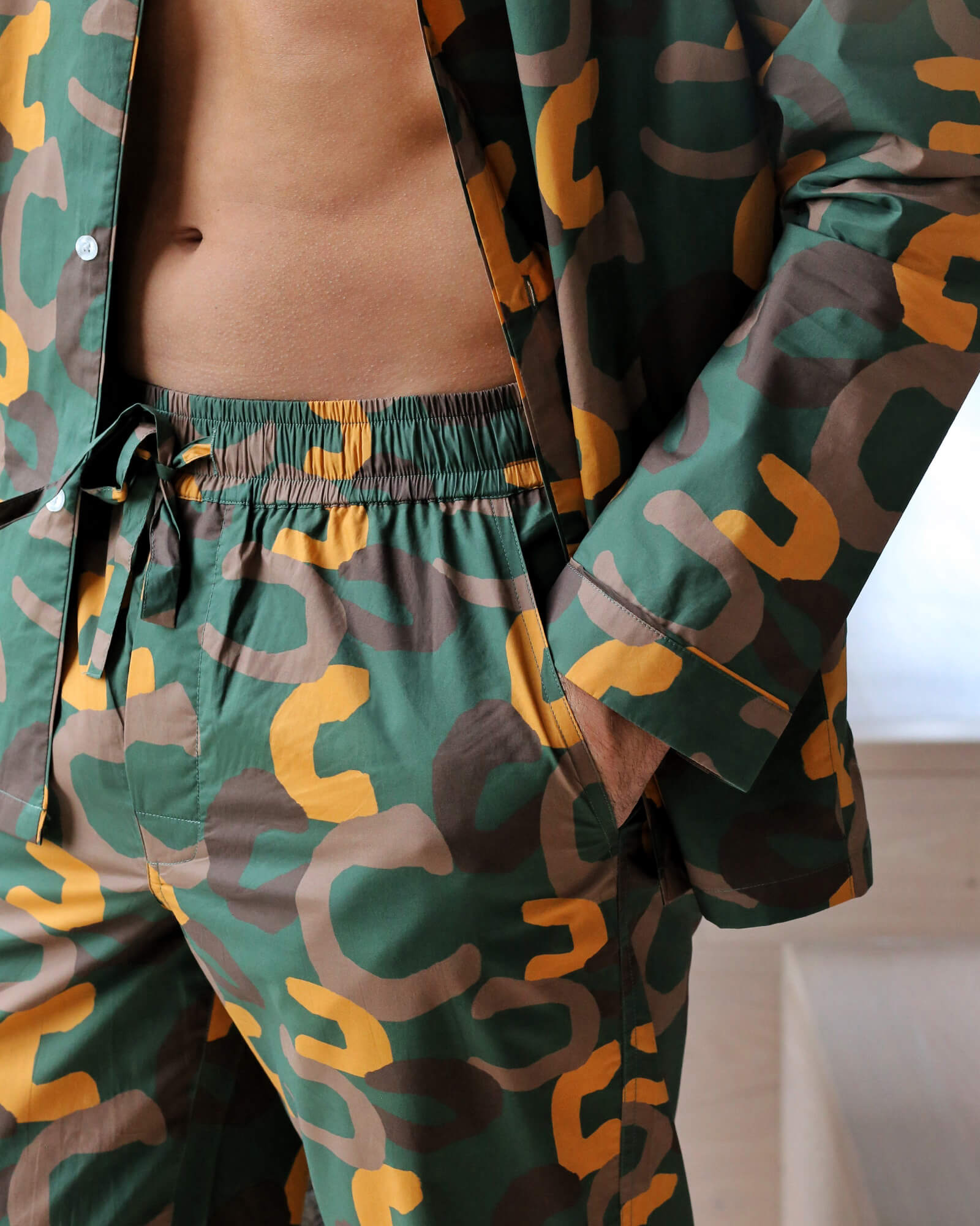 DÉCLIC Guerilla Pyjamas