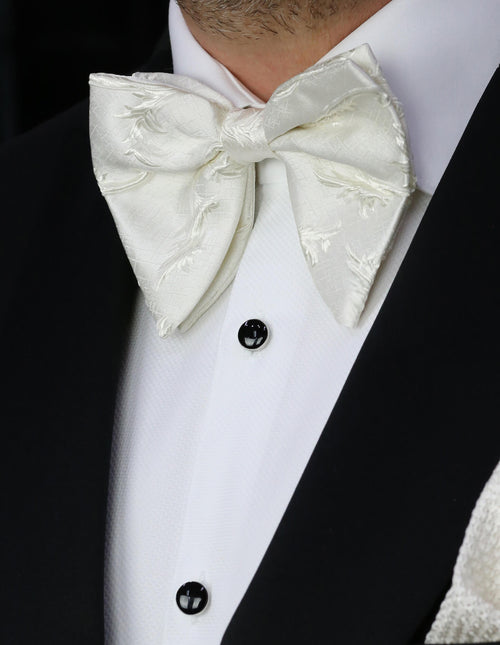 DÉCLIC Floppy Baroque Bow Tie - Ivory