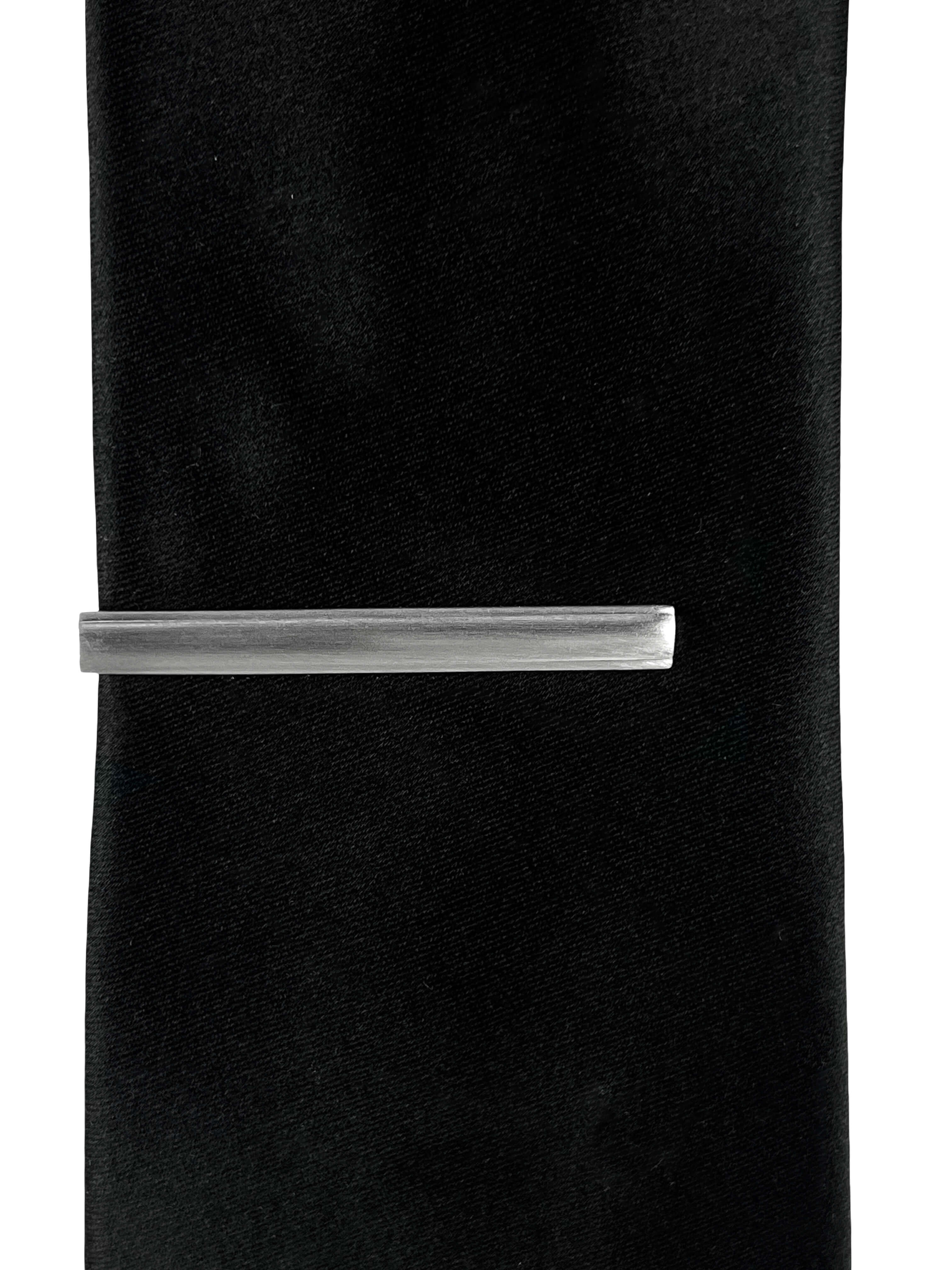DÉCLIC Plain Brushed Tie Bar - Silver