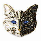 DÉCLIC Masquerade Large Cat Pin – Black/White