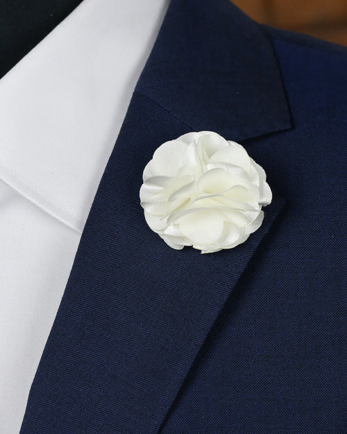 DÉCLIC Ornate Flower Lapel Pin - White