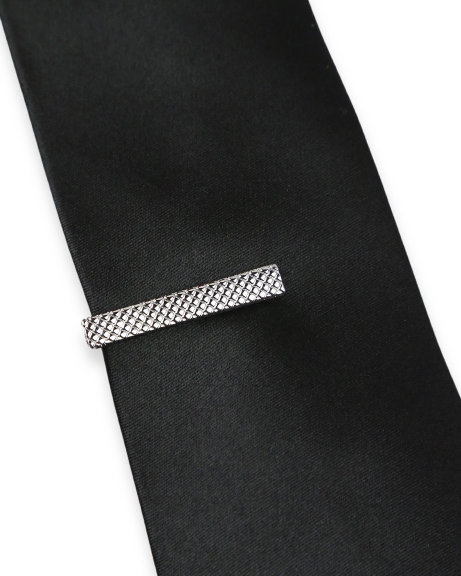 DÉCLIC Textured Short Tie Bar - Silver