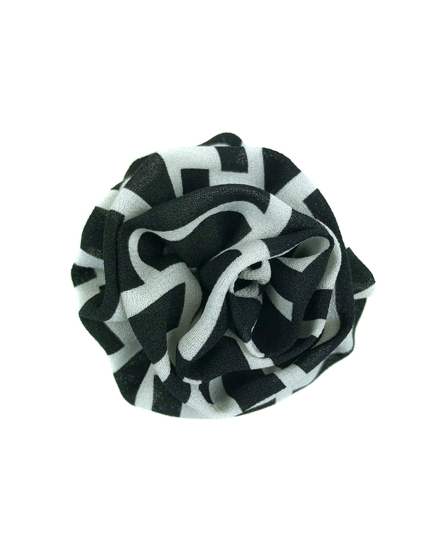 My Boutonnière Silk Lapel Pin - Black & White